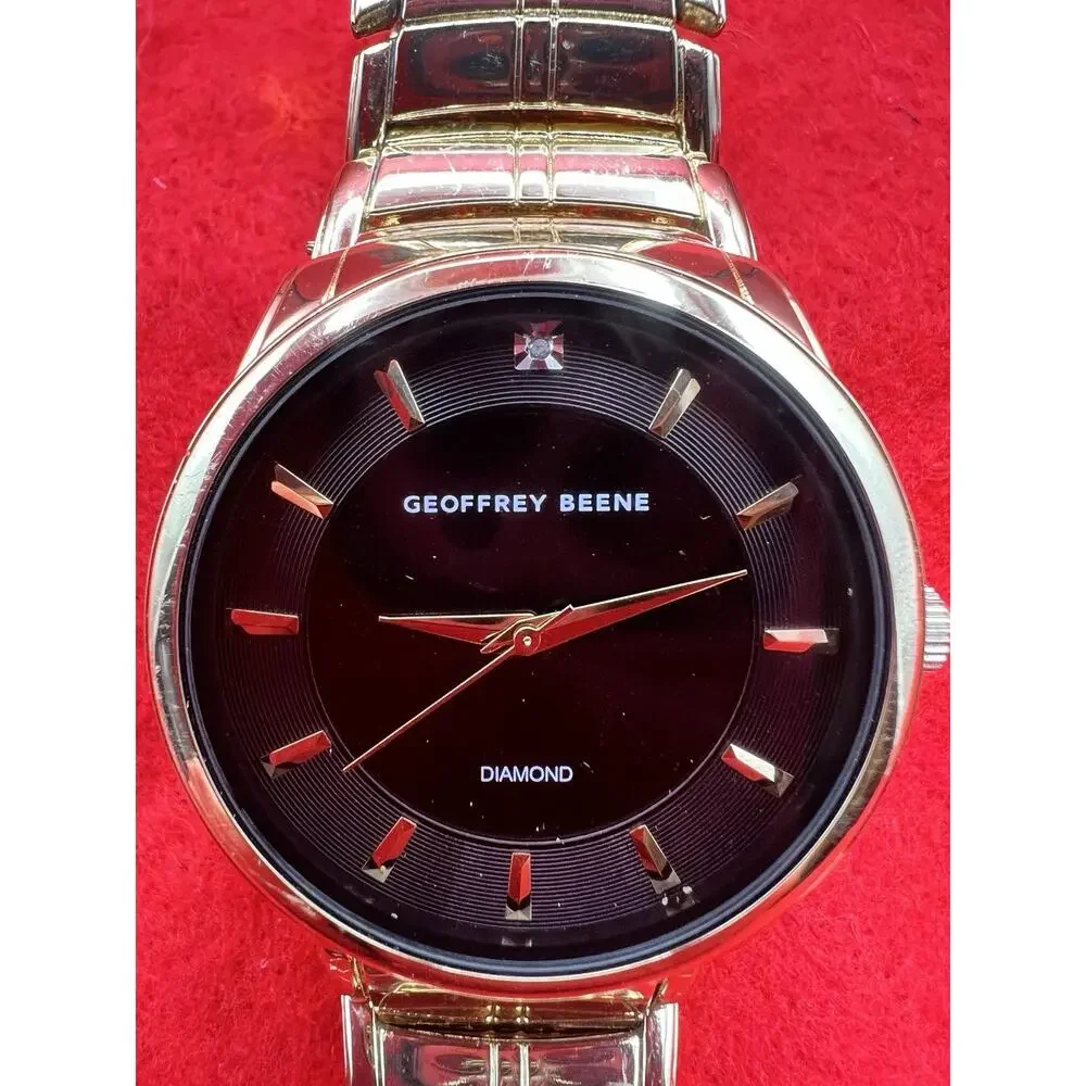Geoffrey Beene Men GBA0002GD Diamond Gold Tone Quartz Analog Watch New Battery